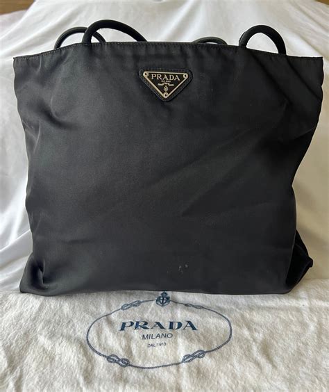 prada tüte|designer prada tote bag.